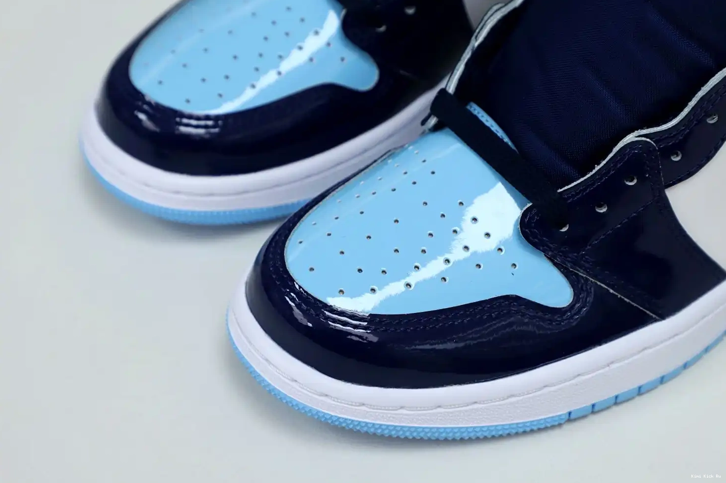 1 JORDAN WMNS 'BLUE AIR CHILL' RETRO Kimikick OG HIGH 0812